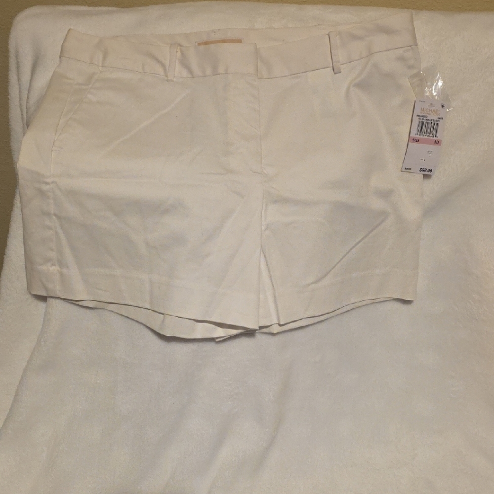 Micheal Kors Elegant Women's White Shorts